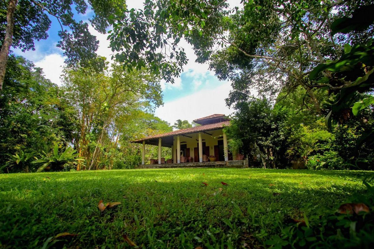 Apa Villa Illuketia Unawatuna Exterior photo