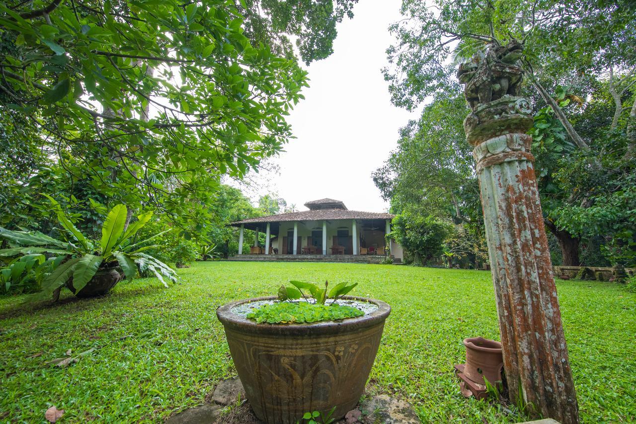 Apa Villa Illuketia Unawatuna Exterior photo